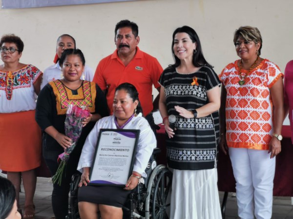 En el Día Naranja, la SMO lleva servicios y microcréditos a la Costa