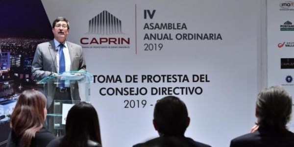 Reconoce Gobernador aporte del sector inmobiliario al desarrollo económico del estado