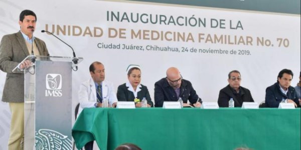 Analizan Gobernador y director del IMSS modelo para concluir y operar hospitales de Juárez