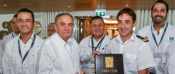 Bienvenida crucero Le Champlain
