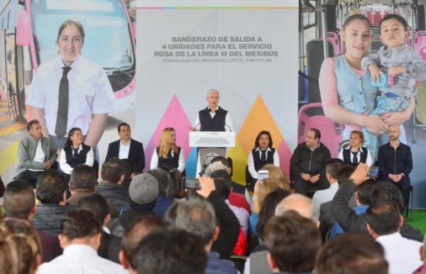 El Gobernador Alfredo Del Mazo dio el banderazo de salida a cuatro unidades para el servicio de Transporte Rosa de la Línea del Mexibús 3.