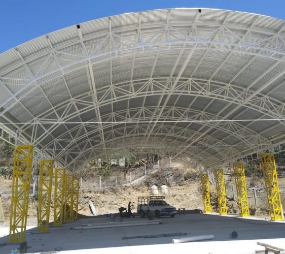 Entrega Sinfra obras en las regiones de la Costa y los Valles Centrales