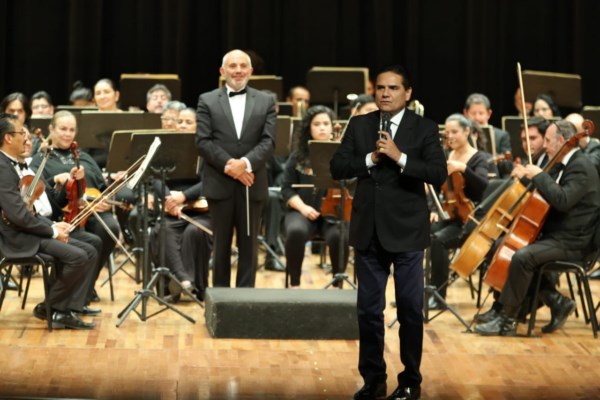 La cultura debe llegar a todos los rincones del estado: Silvano Aureoles