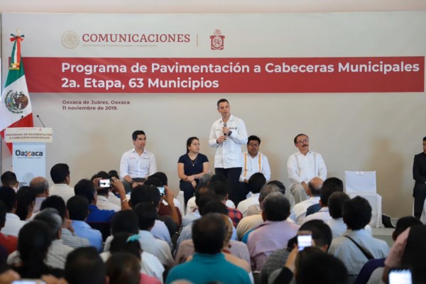 Se incorporan 63 municipios de Oaxaca al Programa de Pavimentación de Accesos a Cabeceras Municipales