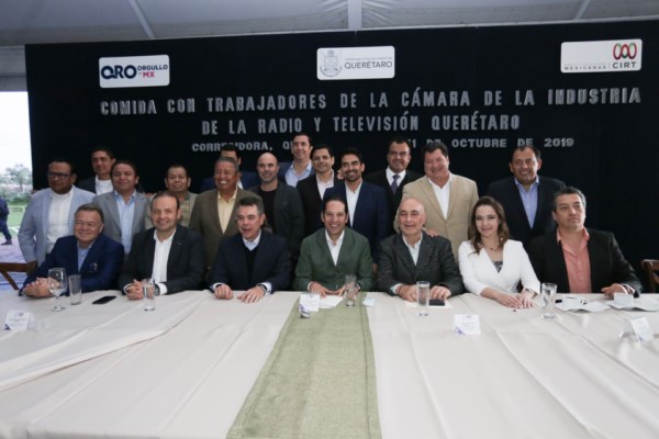 Se reúne el Gobernador con integrantes de la CIRT Querétaro