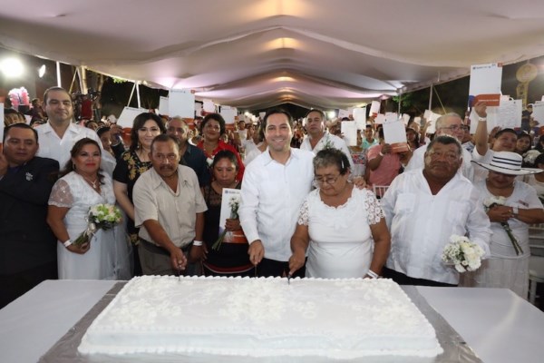 Un total de 430 parejas yucatecas formalizan su unión