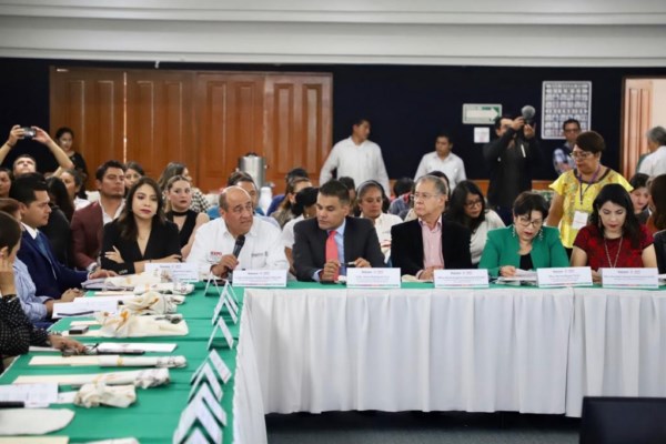 Edita IEEPO 30 mil ejemplares de la Guía Básica para Comunicación Incluyente y No Sexista
