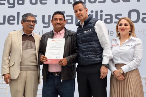 Entrega Gobierno de Oaxaca más de 14 mil títulos de propiedad y certificados de posesión que brindan certeza jurídica