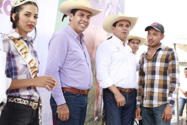 Fortaleceremos la ganadería en Huetamo: Gobernador
