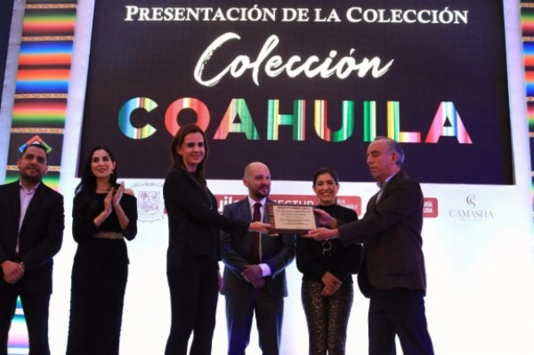 Fusionan Coahuila y Yucatán lo mejor de su arte textil: guayaberas diseño de sarape