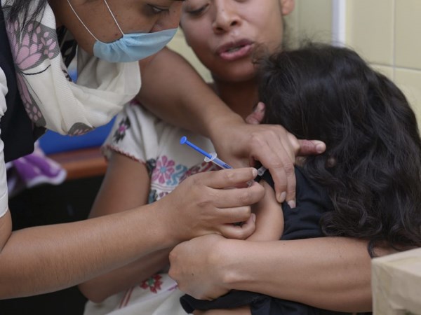 Resguarda SSO lote de vacuna triple viral