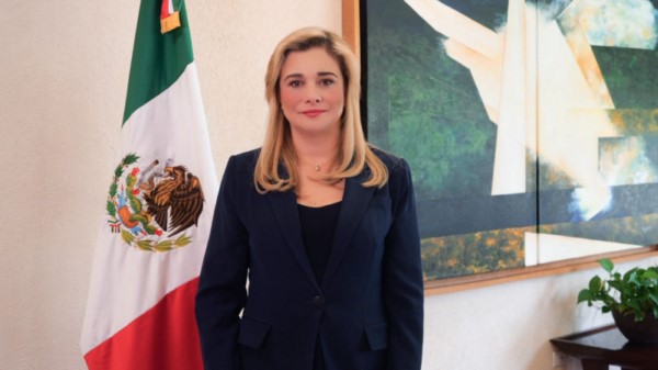 Convoca Gobernadora Maru Campos a los chihuahuenses a donar los libros de texto que ya no usen