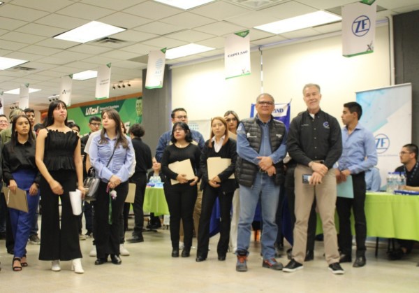 Realiza UTCH “12va. Feria del Empleo, Prácticas y Estadías”