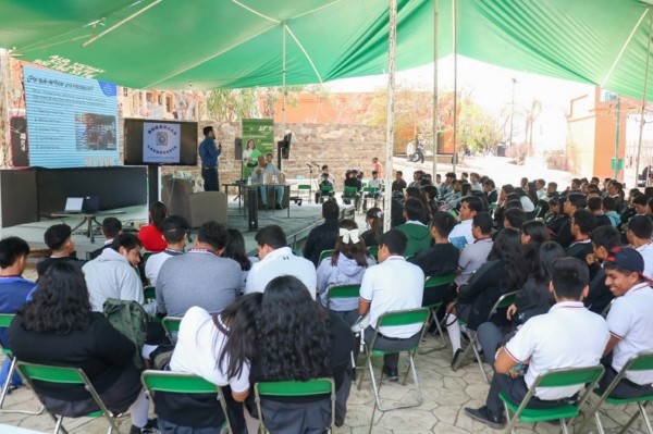 Organiza UTVCO segunda Feria Energética 2024