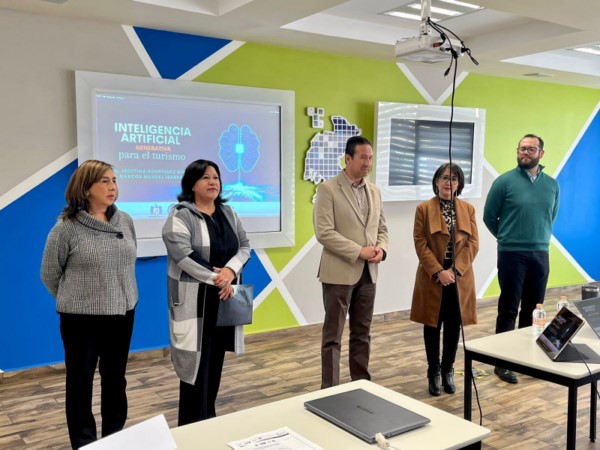 Fortalece Gobierno de Zacatecas capacitación turística con curso Inteligencia Artificial en el Turismo
