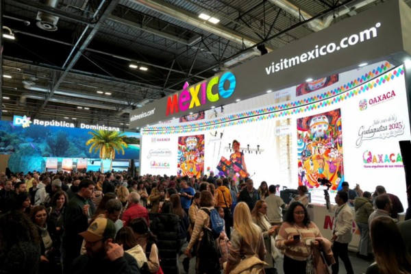 Cautiva Oaxaca con su esencia, belleza y raíces en la Fitur 2025