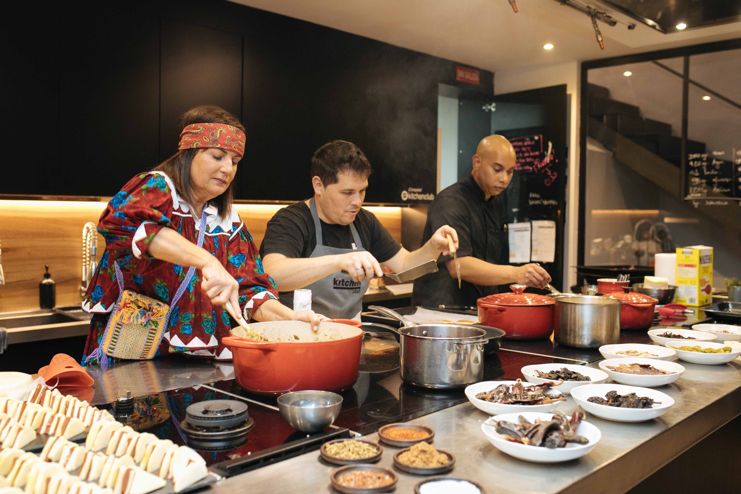 Exponen en el Fitur 2025 de Madrid, lo mejor de la gastronomía chihuahuense