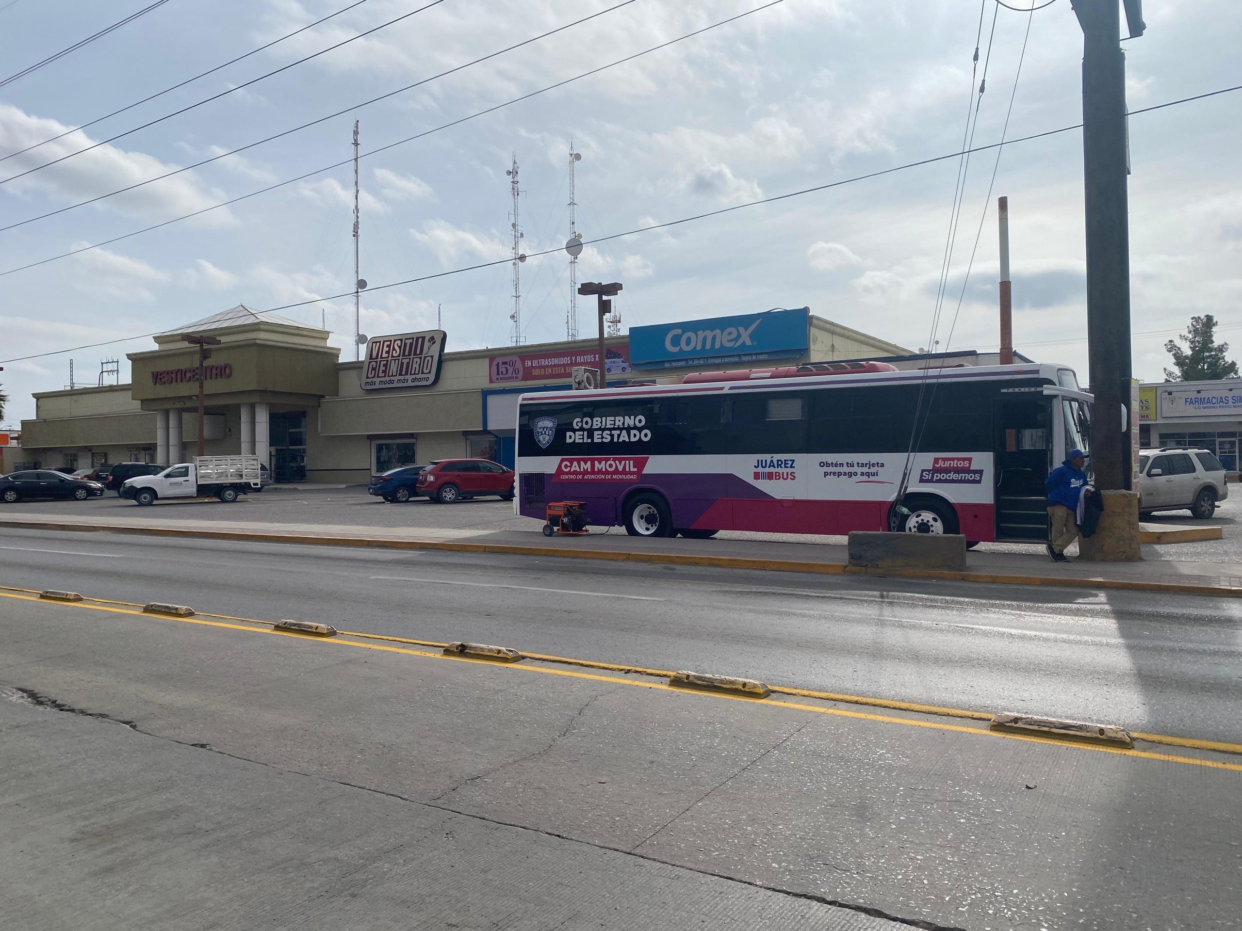 Más de 10 mil personas fueron beneficiadas con tarjetas gratuitas del JuárezBus para el BRT-1