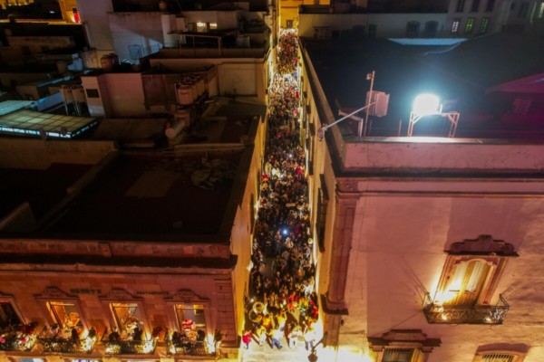 Con baile y tradición, Zacatecas celebra la primera Callejoneada para Solteros