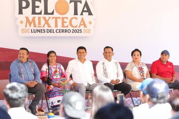 Inaugura Gobernador de Oaxaca Torneo Internacional de Pelota Mixteca “Lunes del Cerro” 2025