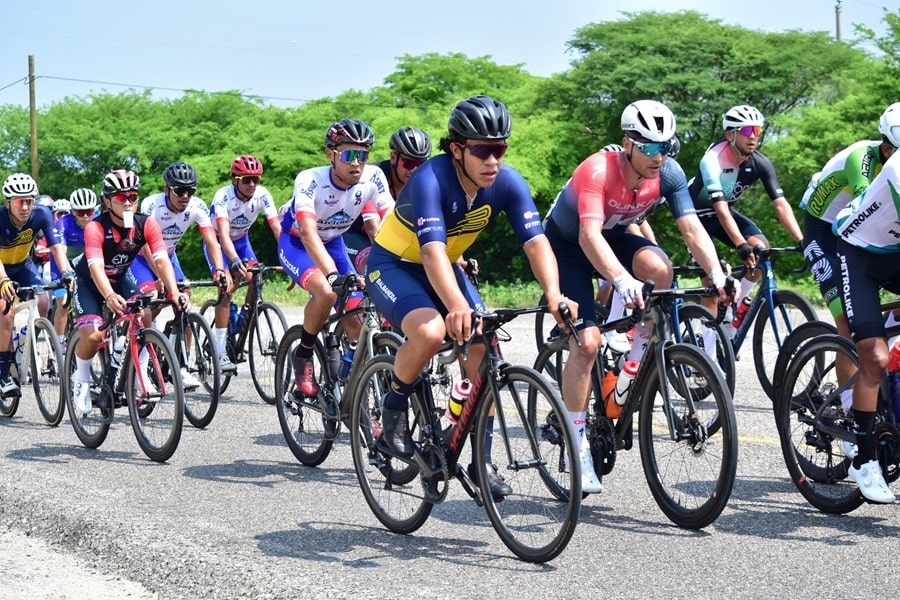 Continúa Clásica Ciclista con su segunda etapa en la región Istmo de Tehuantepec