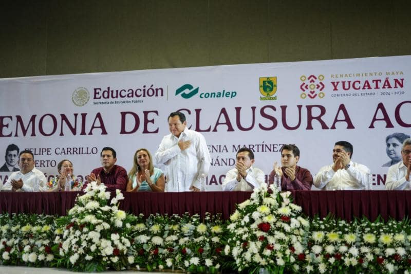Más de 1,500 estudiantes concluyen estudios en el Conalep Yucatán