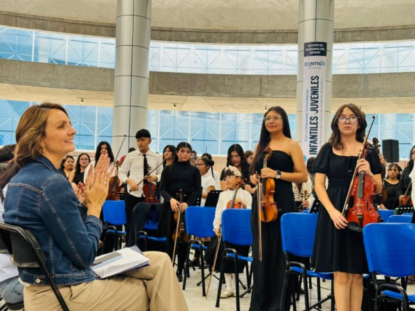 Participan niñas, niños y adolescentes de 12 municipios en el Concierto de Verano 2025