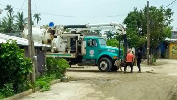 Realiza Ceabien acciones inmediatas en Paso del Jiote para mejorar sistema de aguas residuales