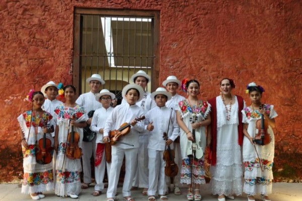 Concluye con éxito el 7.º Encuentro Nacional de Saberes Locales «Alas y Raíces» en Yucatán