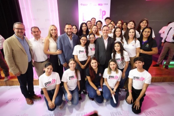 Con Level Up se revoluciona el inglés en Coahuila: Manolo
