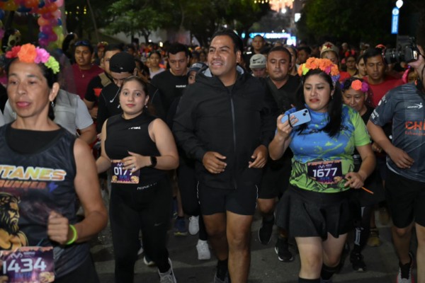Con participación de más de 10 mil personas, Eduardo Ramírez se suma a la Ruta Xibalbá 5K en Tuxtla Gutiérrez