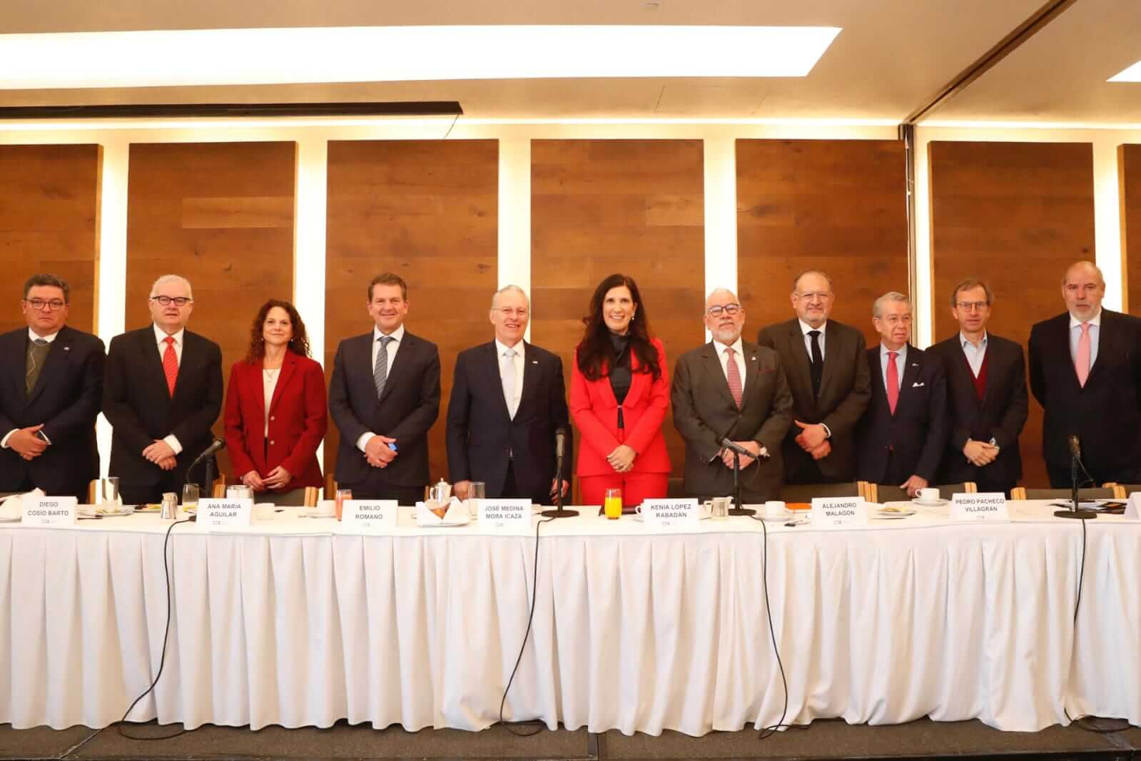 Convoca Kenia López Rabadán a los empresarios a participar en la discusión de la reforma electoral; se debe dar certeza a quienes invierten y generan empleos