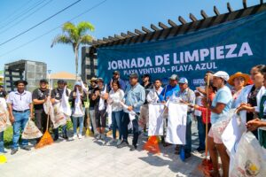 Encabezan jornada de limpieza en playas de Copala para fortalecer la imagen turística