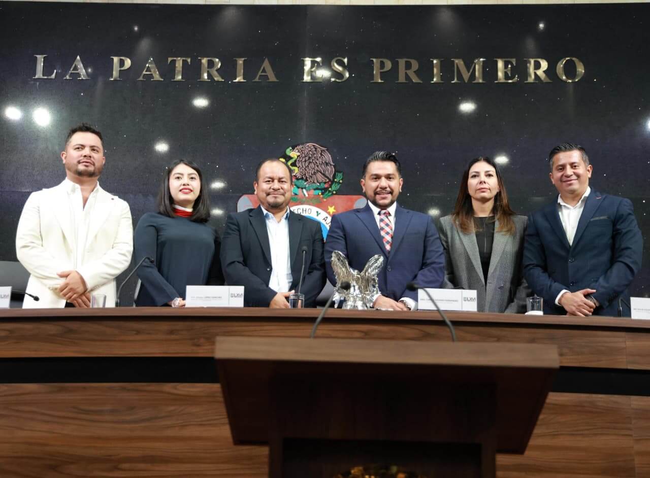 Presenta titular de la Secretaría de Infraestructuras y Comunicaciones informe de resultados ante el Congreso del Estado