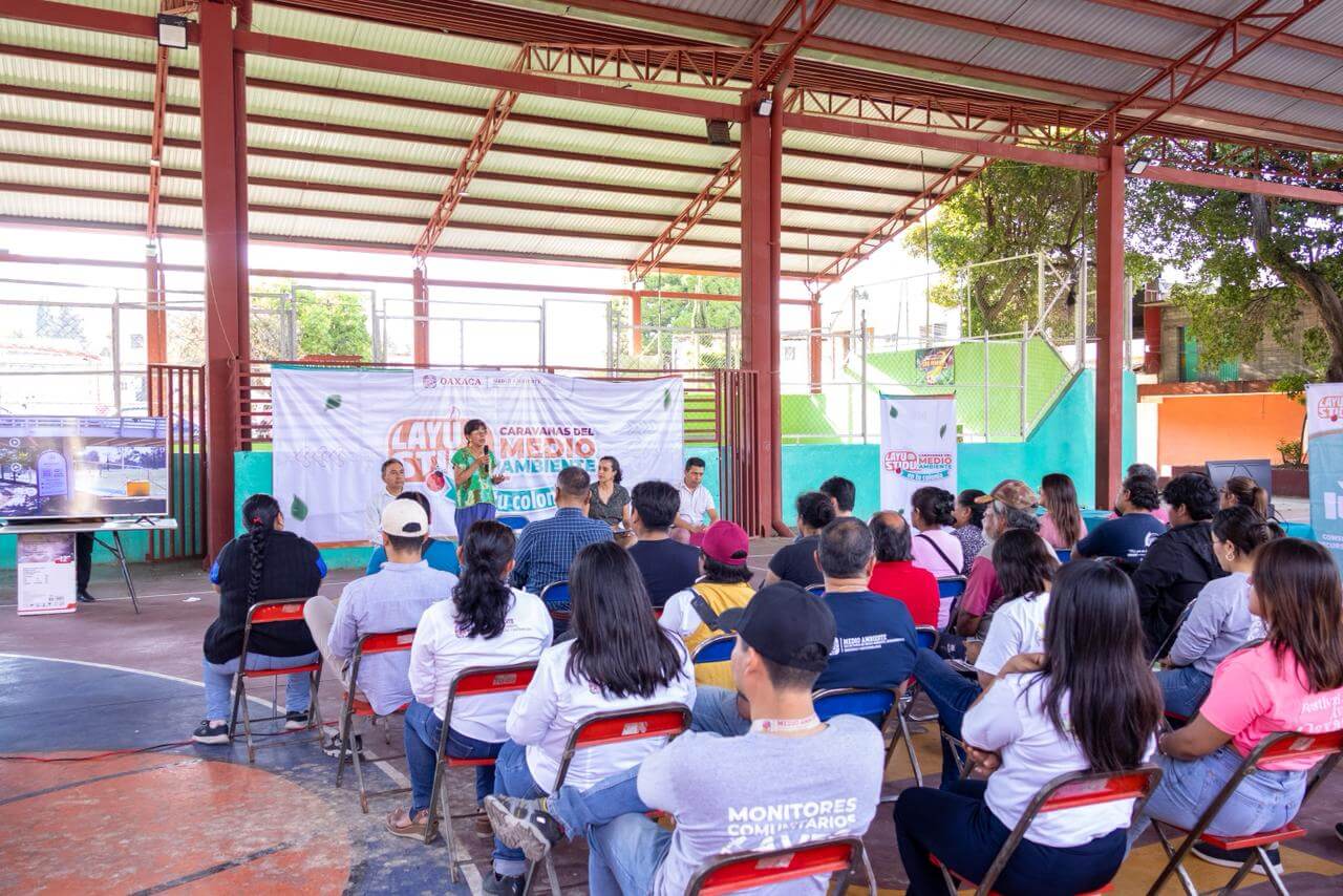 Concientizan a habitantes de San Juan Chapultepec sobre el cuidado ambiental