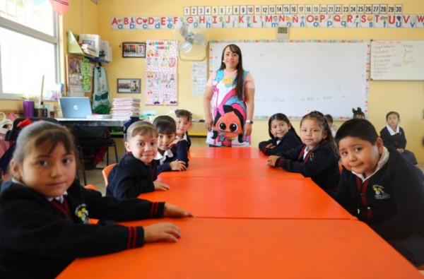 Reconoce Gobierno de Zacatecas a los y las educadoras por inspirar a la niñez