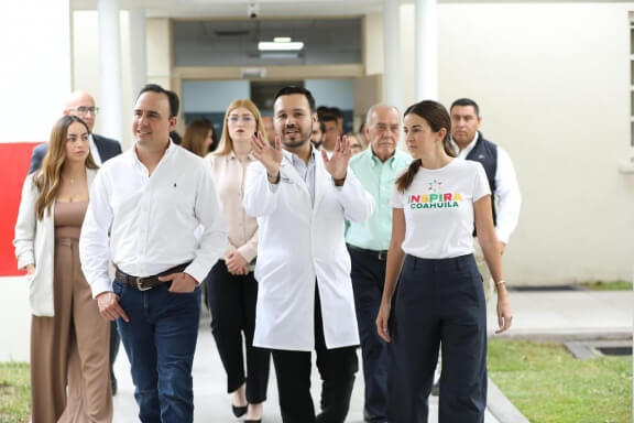 Supervisan Manolo y Paola el Centro Estatal de Salud Mental Sureste