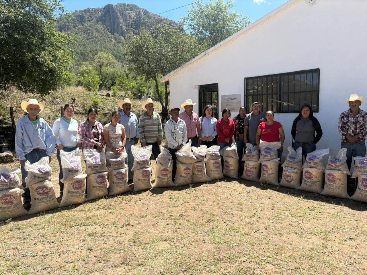 Distribuye SPyCI 280 toneladas de alimento en beneficio de 8 mil familias en el estado