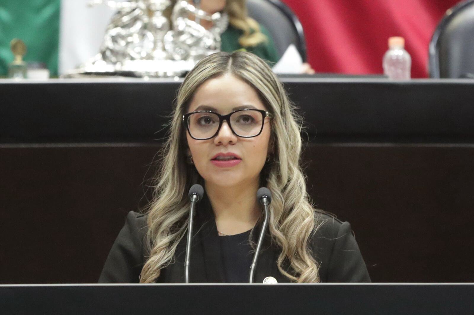 Plantean que personas trabajadoras tengan un día compensatorio cuando su descanso semanal coincida con alguno no laboral obligatorio