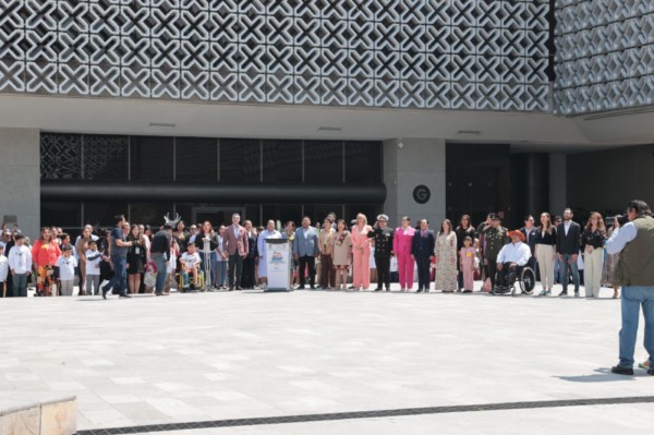 En el marco del Parlamento Infantil 2026, realizan en la Cámara de Diputados ceremonia de izamiento de Bandera