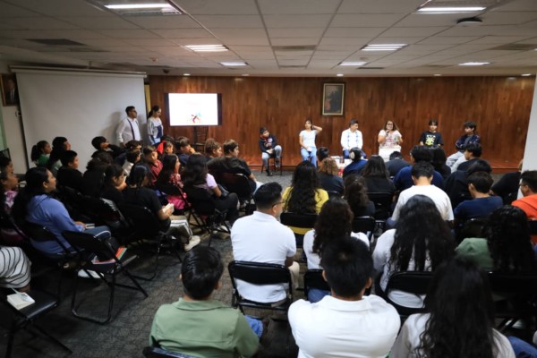 Mes con mes fomentan hábitos por la lectura entre estudiantes oaxaqueños