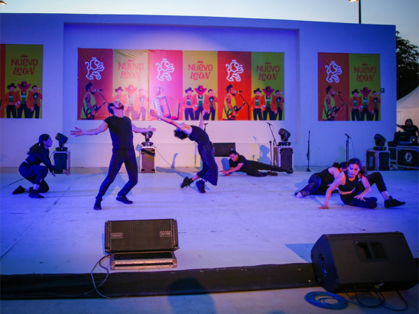 Pabellón Cultural de Parque del Agua continúa con la presentación de artistas locales e internacionales