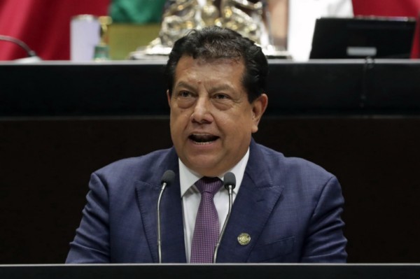 Presentan iniciativa para proteger la identidad digital de las personas físicas