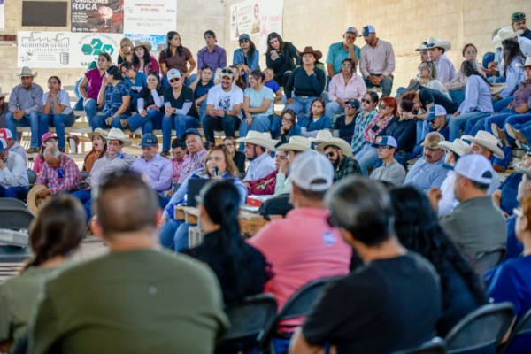 Gobierno del Estado capacita a productores para hacer frente al Gusano Barrenador del Ganado en la zona norte