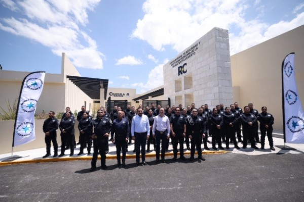 Inaugura Gobernador nuevo edificio de la Escuela de Bachilleres de la UAQ, Campus Aeropuerto