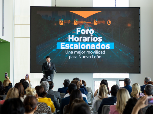 Presenta Samuel García estrategia de horarios escalonados a Cámaras empresariales