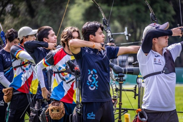 Queretanos lideran medallero del Campeonato Nacional de Tiro con Arco 2026