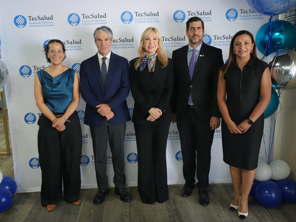 Celebran XX Aniversario del Programa Multicéntrico de Especialidades Médicas