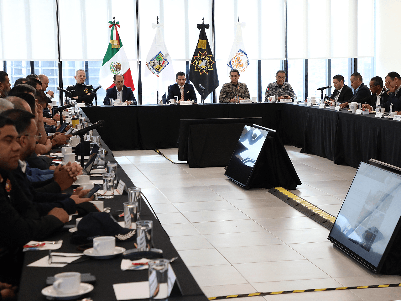 Asegura sector empresarial sentirse blindados en Nuevo León.- Miguel Flores