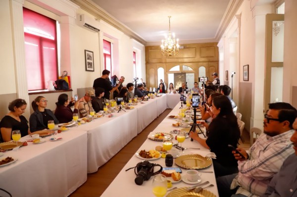 Autoridades de Turismo y Cultura invitan a aguascalentenses al Festival Internacional de Teatro de Calle Zacatecas 2026